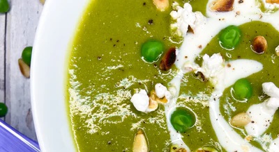 Vegan Pea Soup with Truffle Popcorn